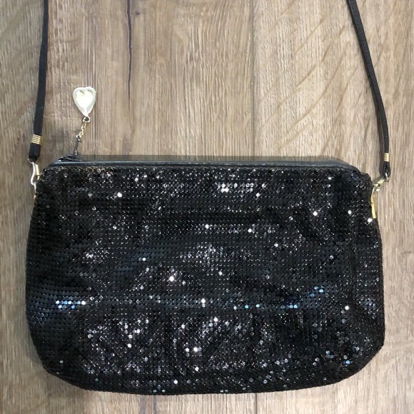 Vintage WHITING & DAVIS Black Metallic Mesh Crossbody or Shoulder Bag - Picture 4 of 13